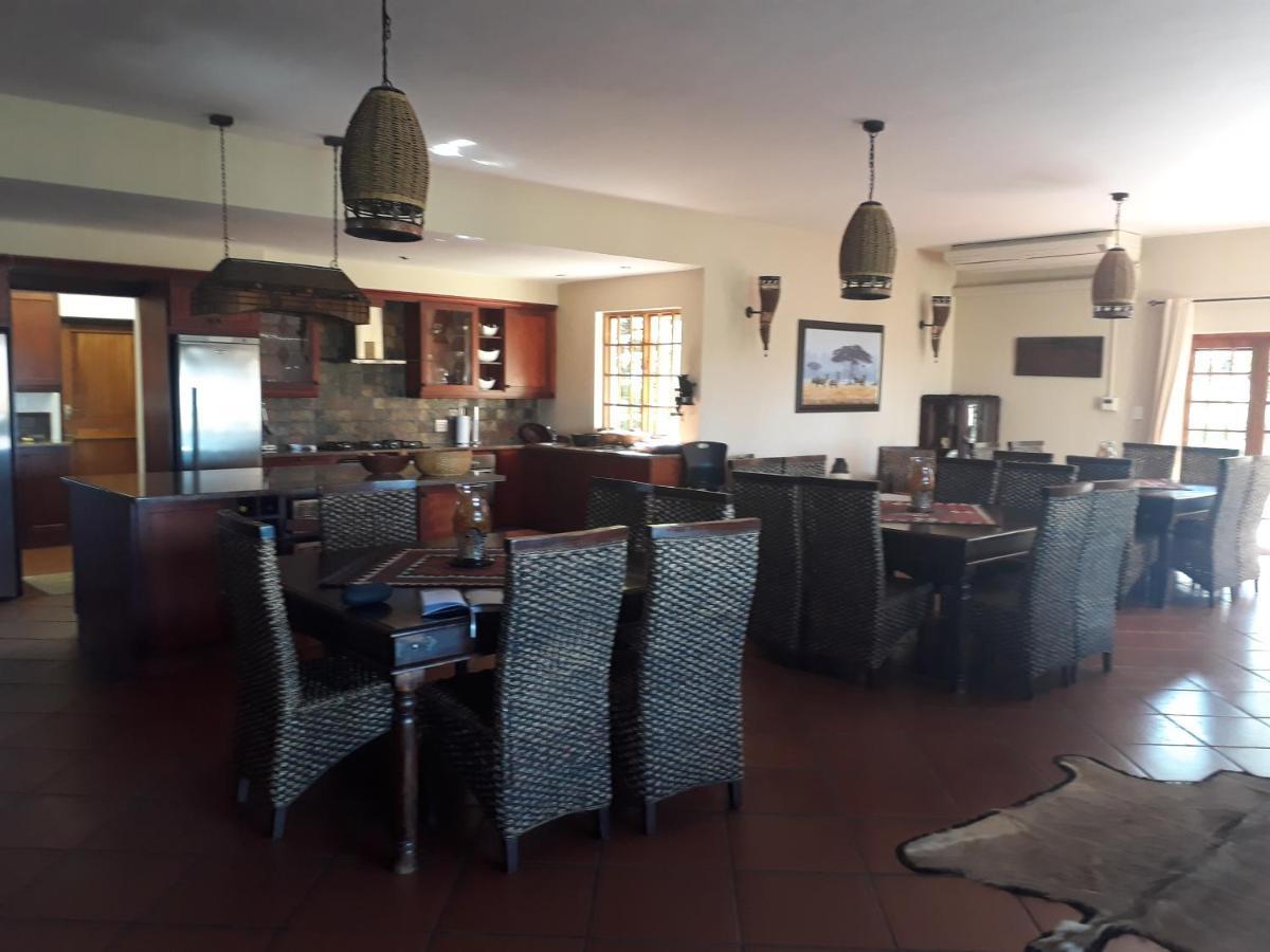Kruger Private Lodge Marloth Park Extérieur photo